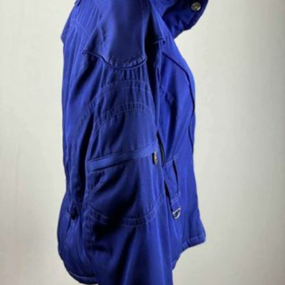 Spyder XT Thinsulate Snow Jacket - Picture 4 of 11